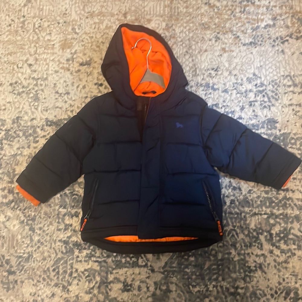 Hooded jacket old navy 18-24 months good condition!